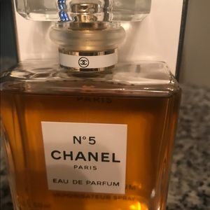 Chanel No 5